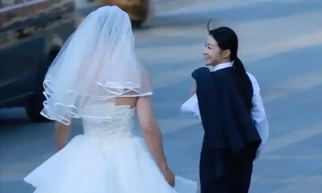 陈紫函艳照门事件_陈紫函事业逆袭经历_娱乐圈艳照门