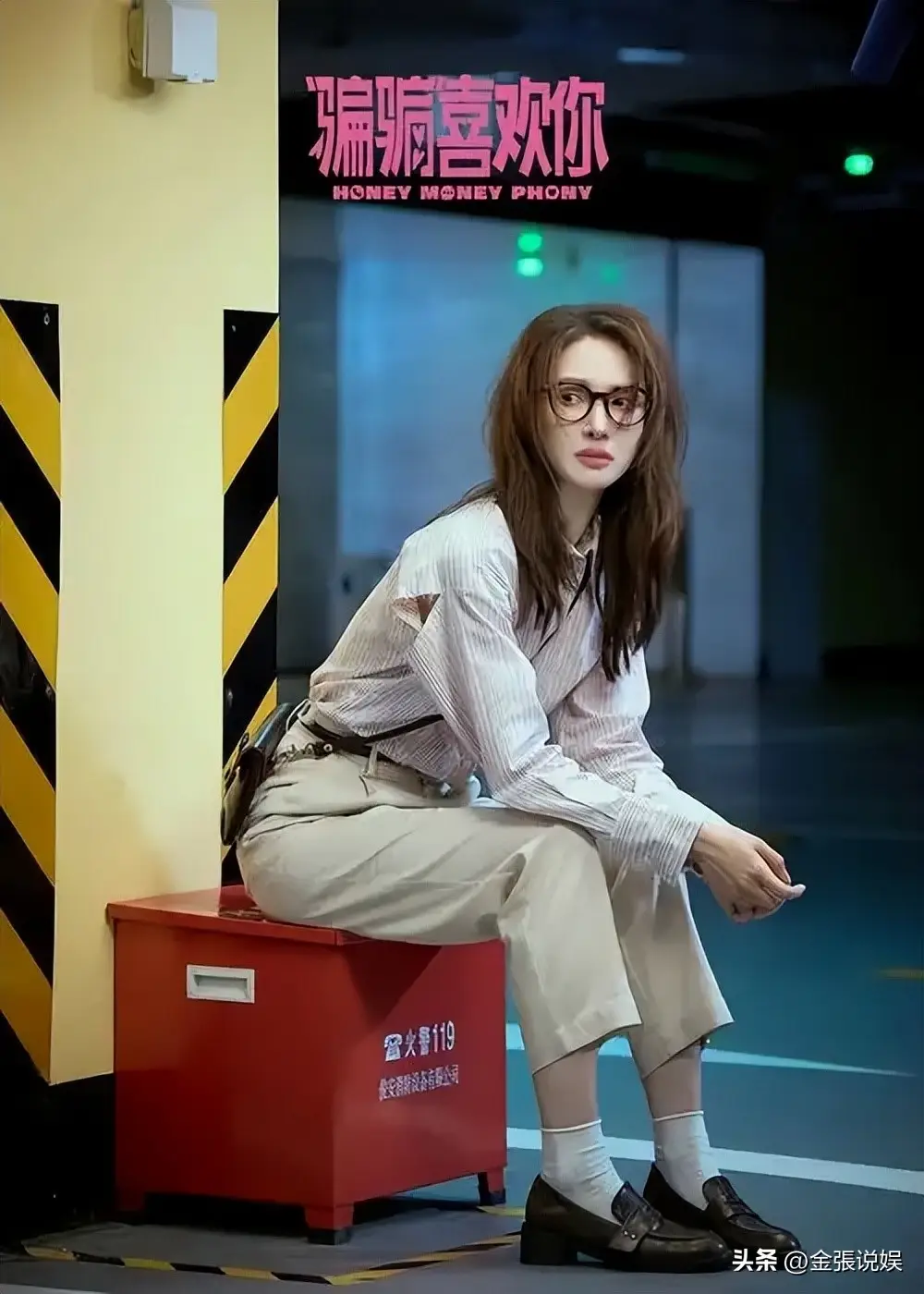 女明星脸上有疤痕_金晨鼻子翻车 高清镜头暴露疤痕 网友质疑演技外貌