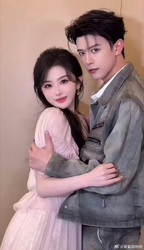 颜值情侣圈娱乐高手_颜值超高的情侣_娱乐圈最高颜值情侣