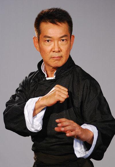 黄渤毫无黑料明星_娱乐圈无黑料明星_没黑料的明星名单图片,