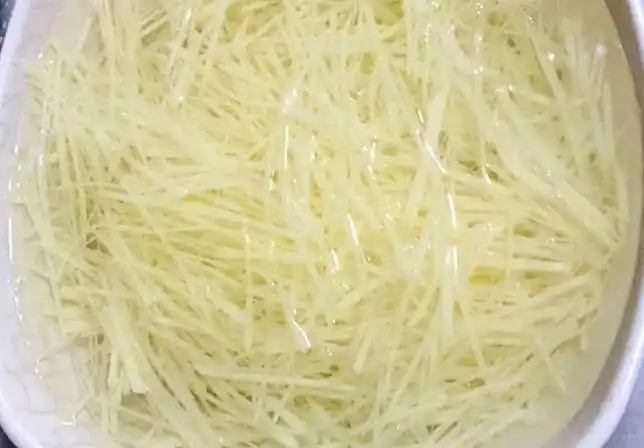 明星黑暗料理图片大全高清,_煎鲫鱼失败经验_厨房小白黑暗料理做法